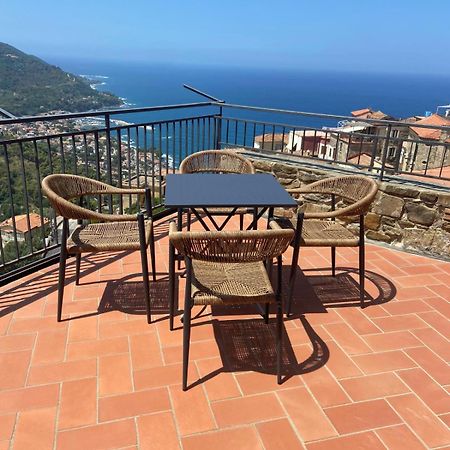 La Mansarda Bed and Breakfast Castellabate Buitenkant foto